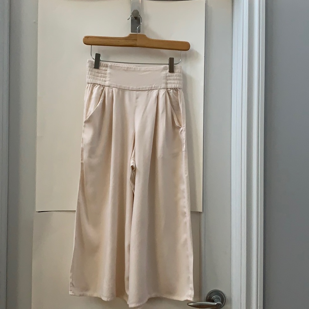 ❗️SOLD❗️Sunday Best Sullivan Pants - Picture 4 of 10